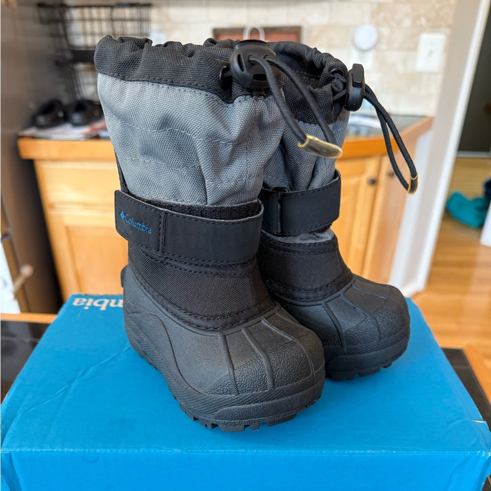 Columbia Snow Boots - Toddler Size 6